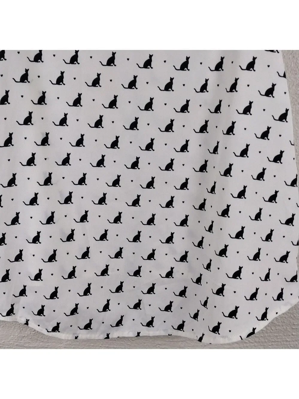 Love Me I'm Gorgeous White Black Cat Print Collared Sleeveless Button Down Top